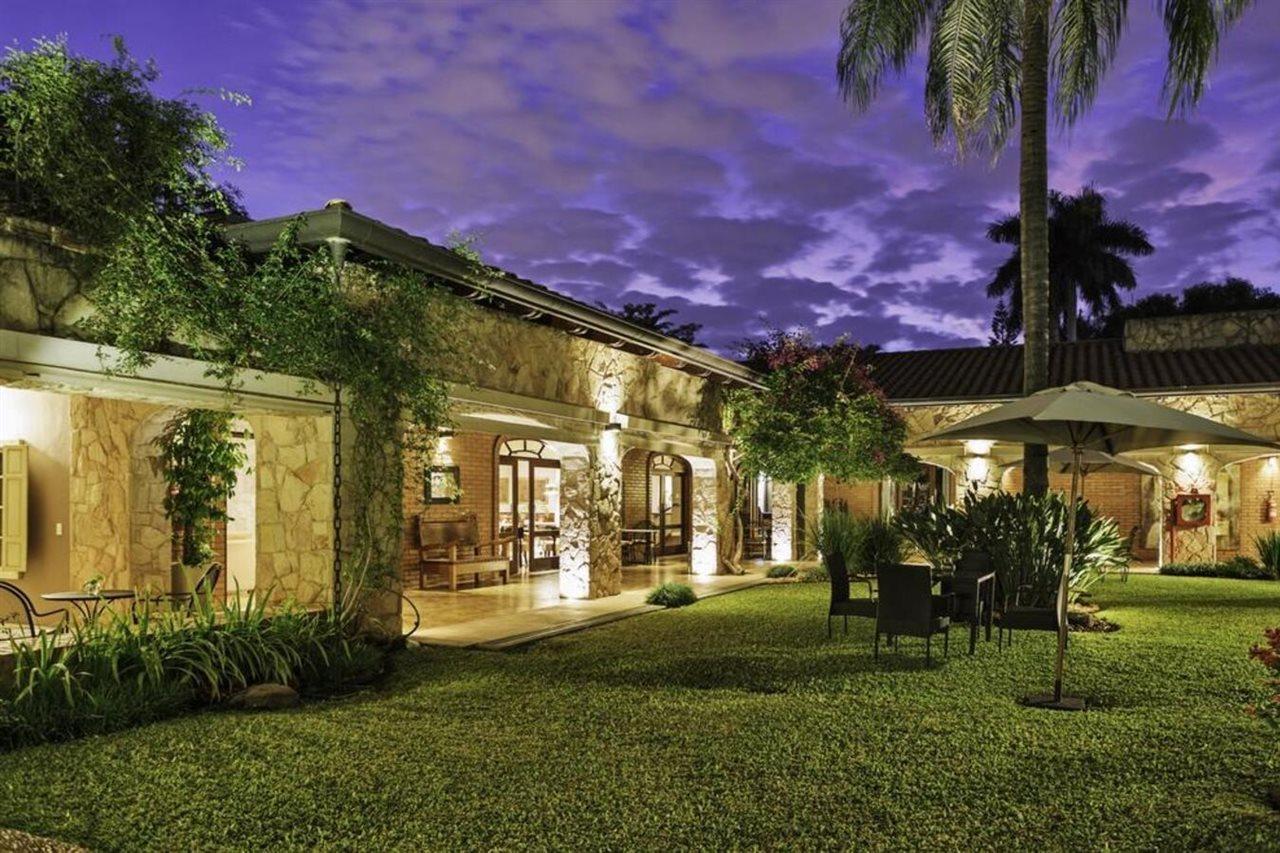 Las Lomas Casa Hotel Asuncion Buitenkant foto
